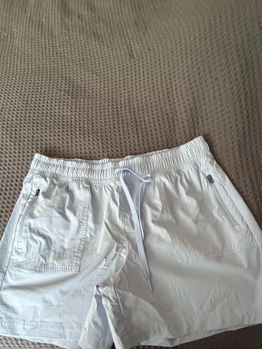 Woman’s Tek Gear Light Blue Drawstring Casual Shorts never worn excellent